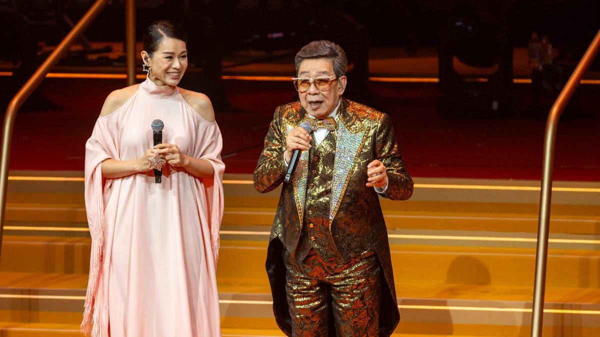 胡杏兒擔任表演嘉賓，獻唱《妳的名字我的姓氏》。（圖／翻攝自臉書 本地製作有限公司）