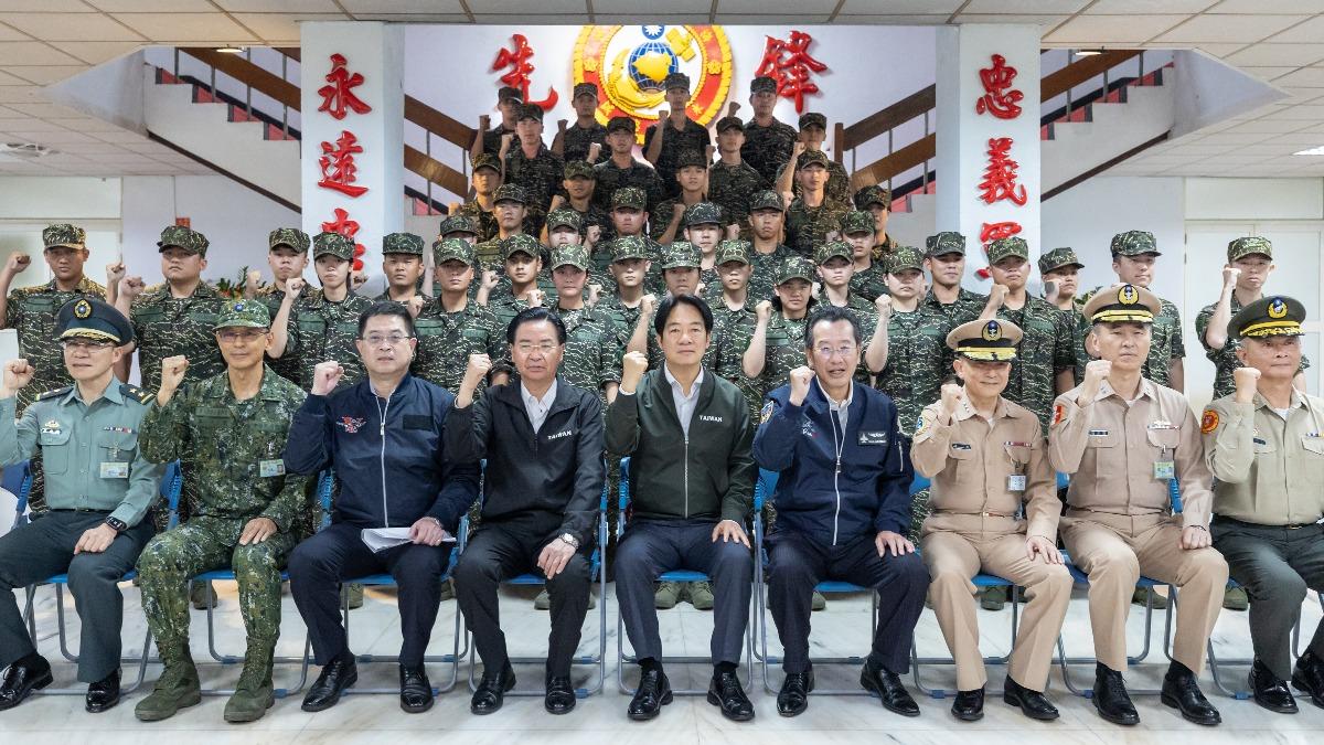 總統賴清德今首度以三軍統帥身份,期勉部隊弟兄。(圖/總統府提供)