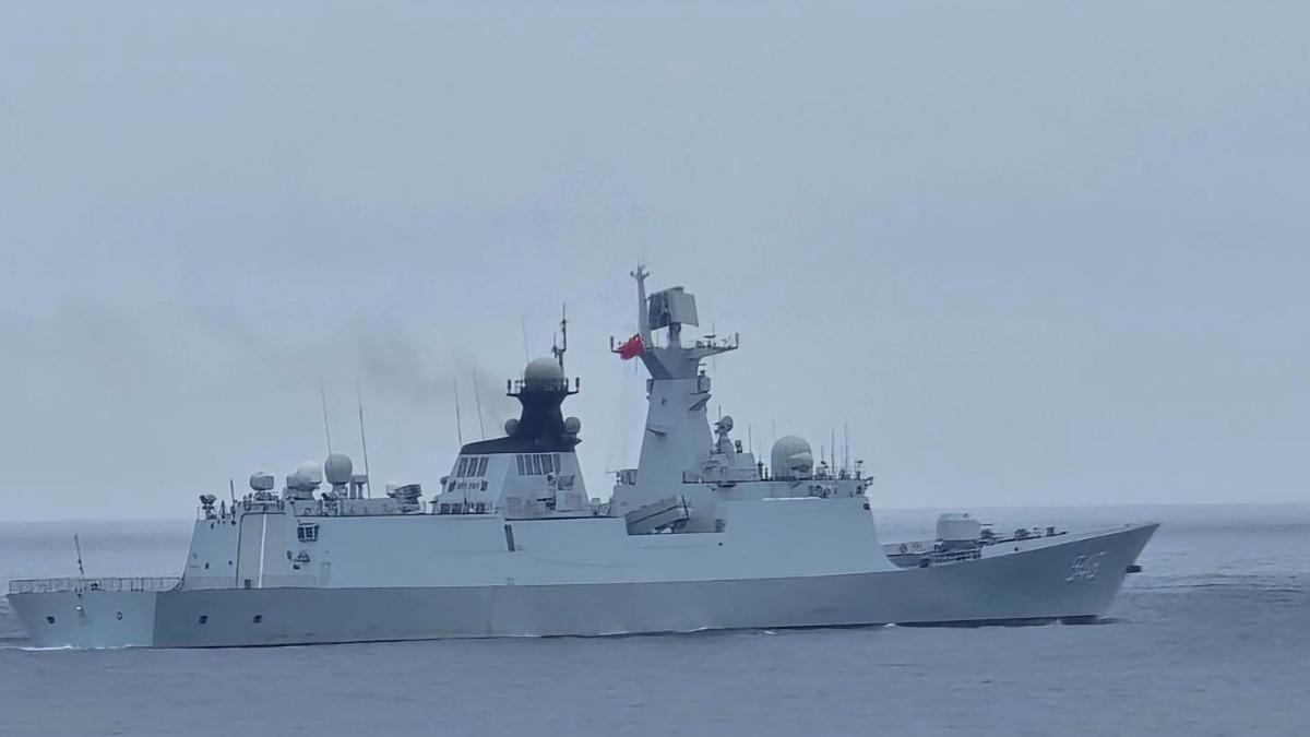 共軍進犯北、中部空域!49架戰機出海 逾越中線35架次