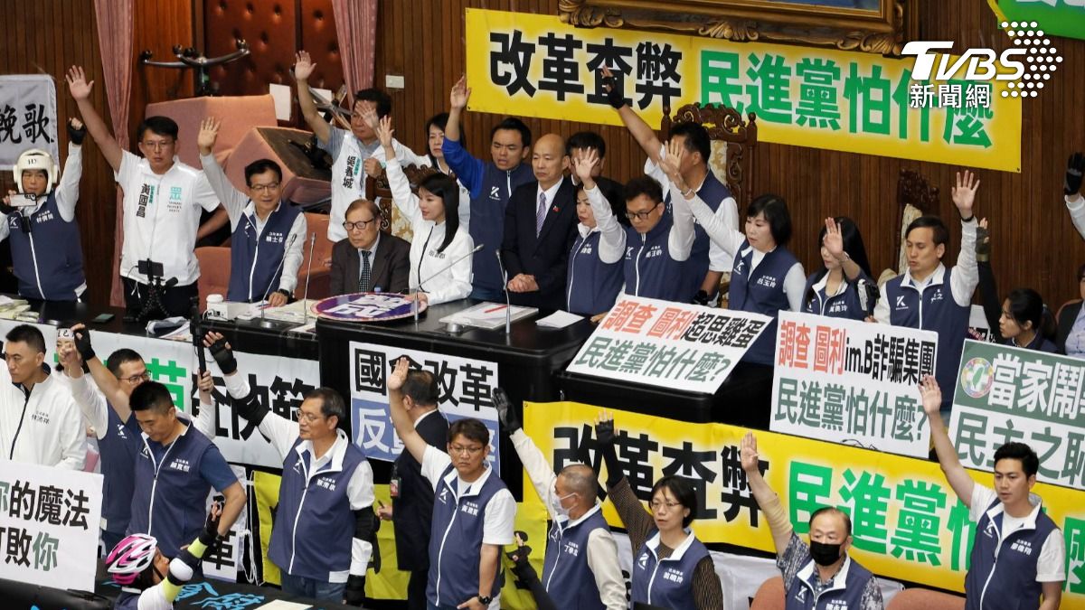 在野黨執意二讀法案。(圖/葉志明攝)