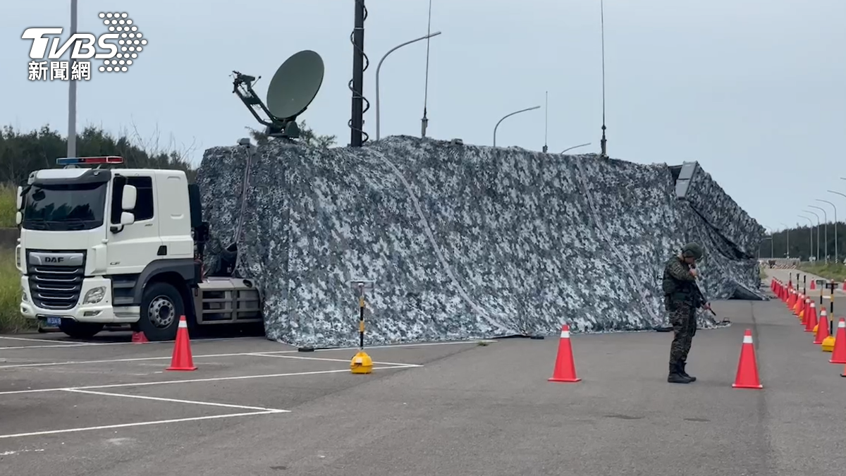 國軍嚴正以待。（圖／TVBS）