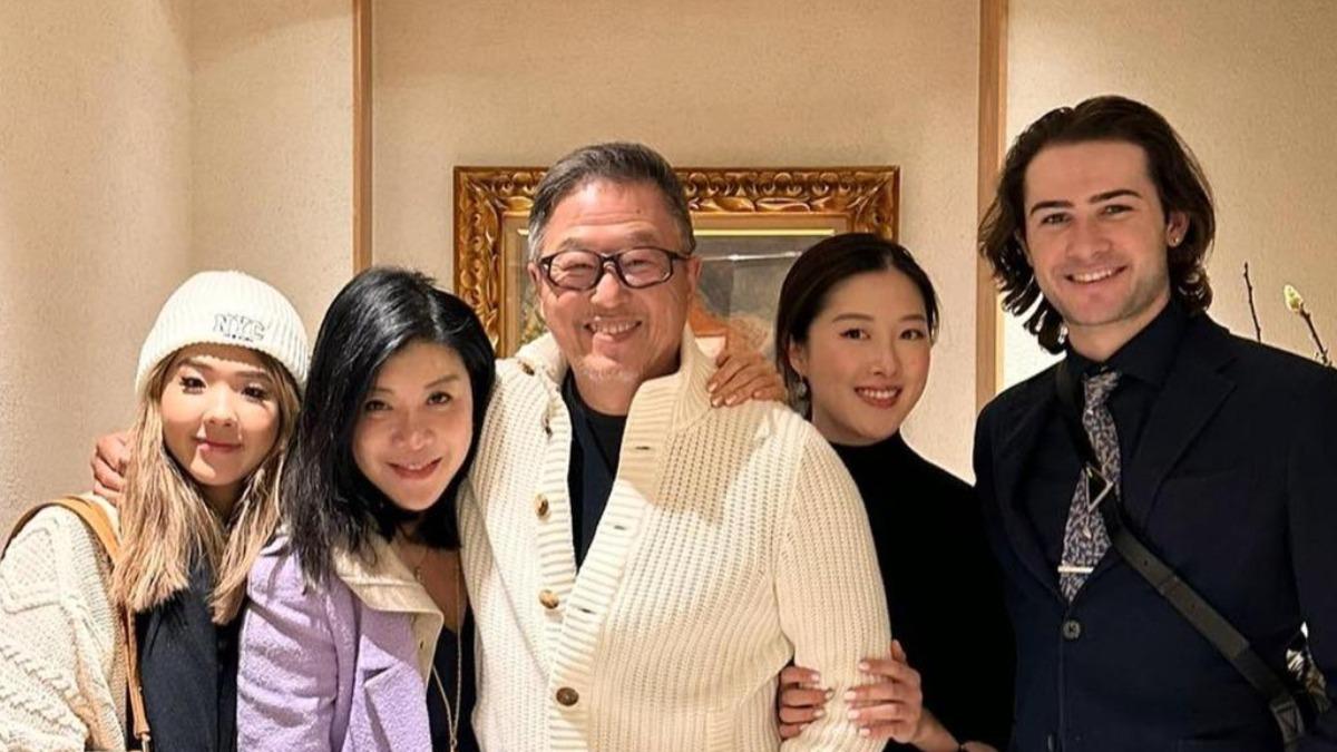 王偉忠夫妻倆赴美!宣布小女兒「1喜事」:吾家有女初長成
