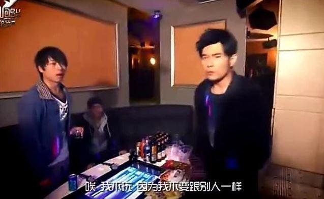 周杰倫曾霸氣喊,「我不玩,因為我不要跟別人一樣」。(圖/翻攝自微博)