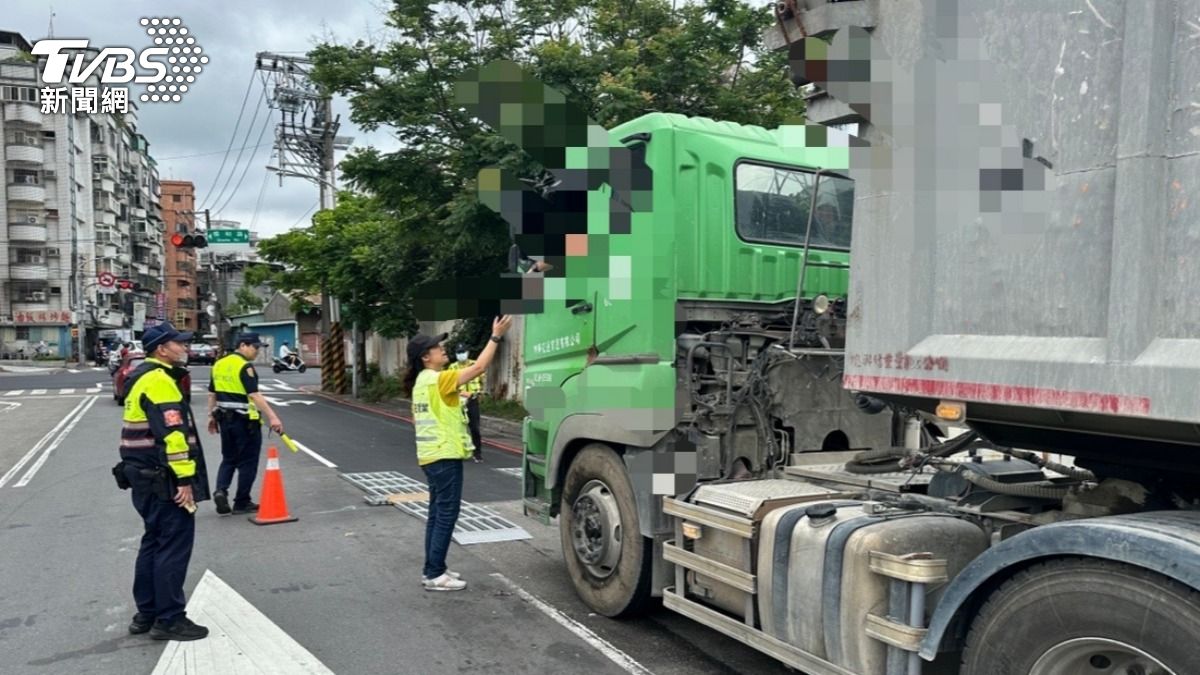 砂石車超載、違規？中和警強力取締　已開罰70萬元