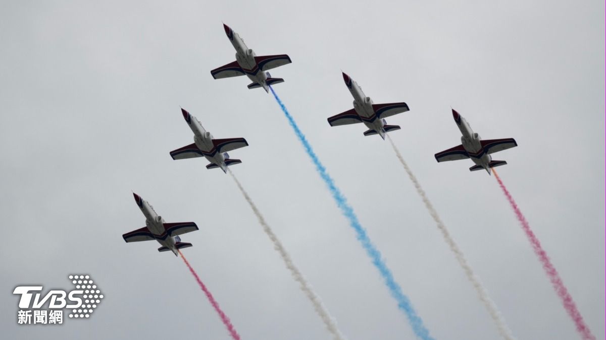寧願賠300萬也要退伍！匿名飛官怨被「操到爆」　空軍回應了