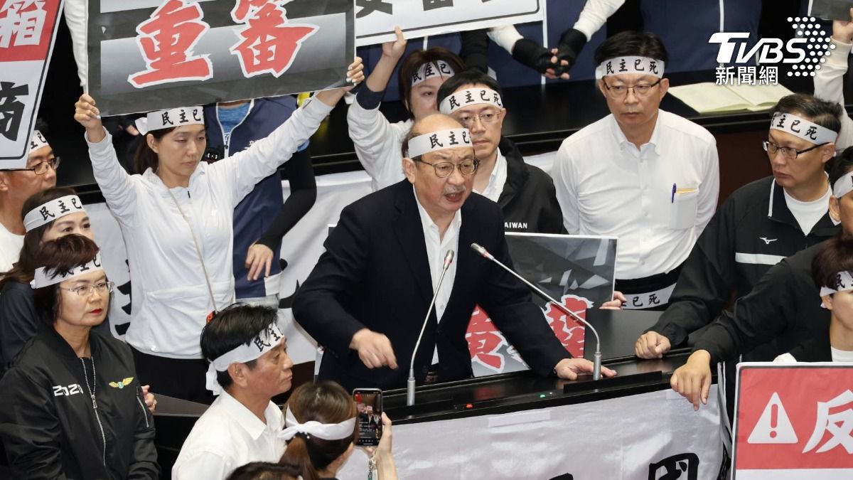 「自己國家自己救」 柯建銘喊:28日是關鍵!台灣人民站出來