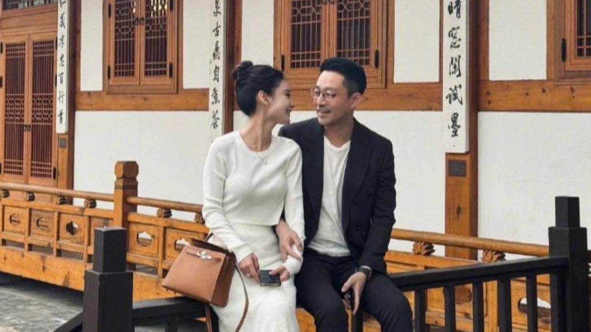 汪小菲新婚領證!張蘭笑喊Mandy「咱家美媳婦」:像對親女兒親