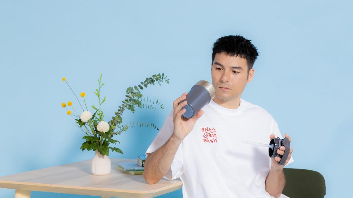 才華用不完!鳳小岳「一手包辦北影周邊」 犯太歲竟成靈感