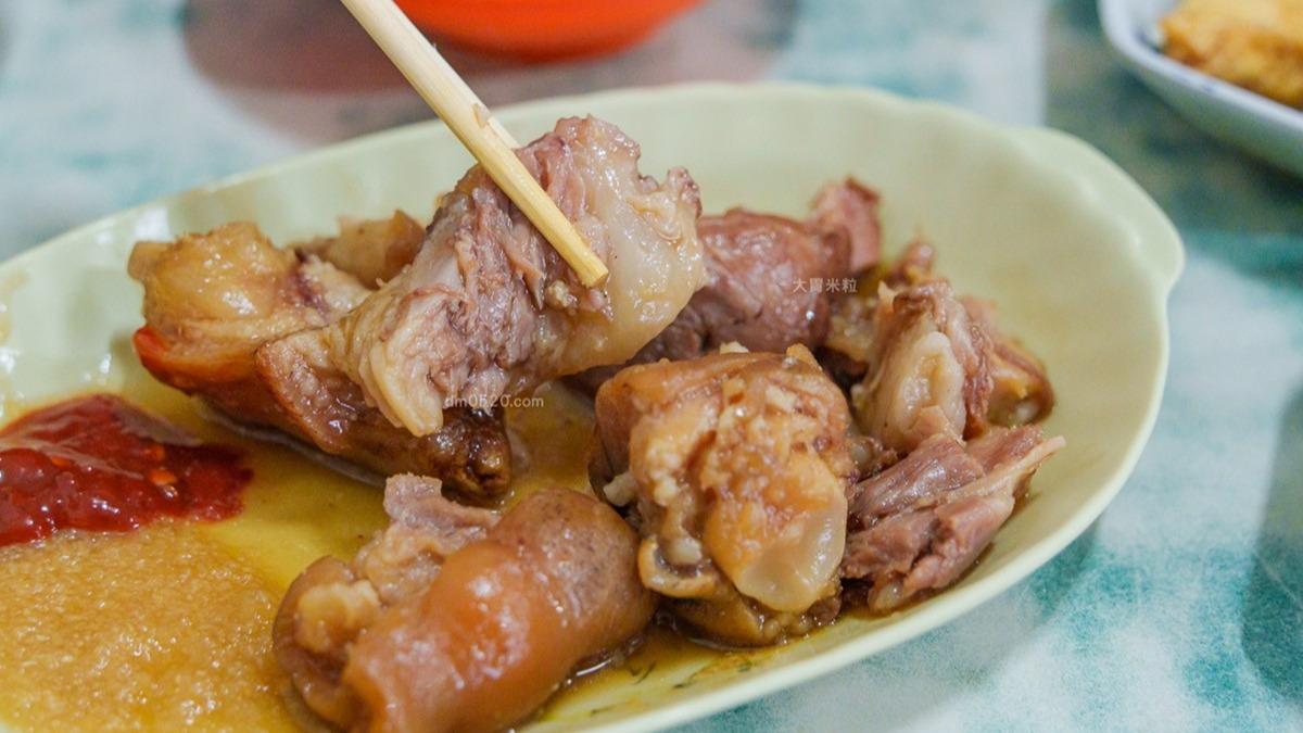 小份55元的招牌滷豬腳切盤分量不少。（圖／大胃米粒 DAVID&MILLY提供）
