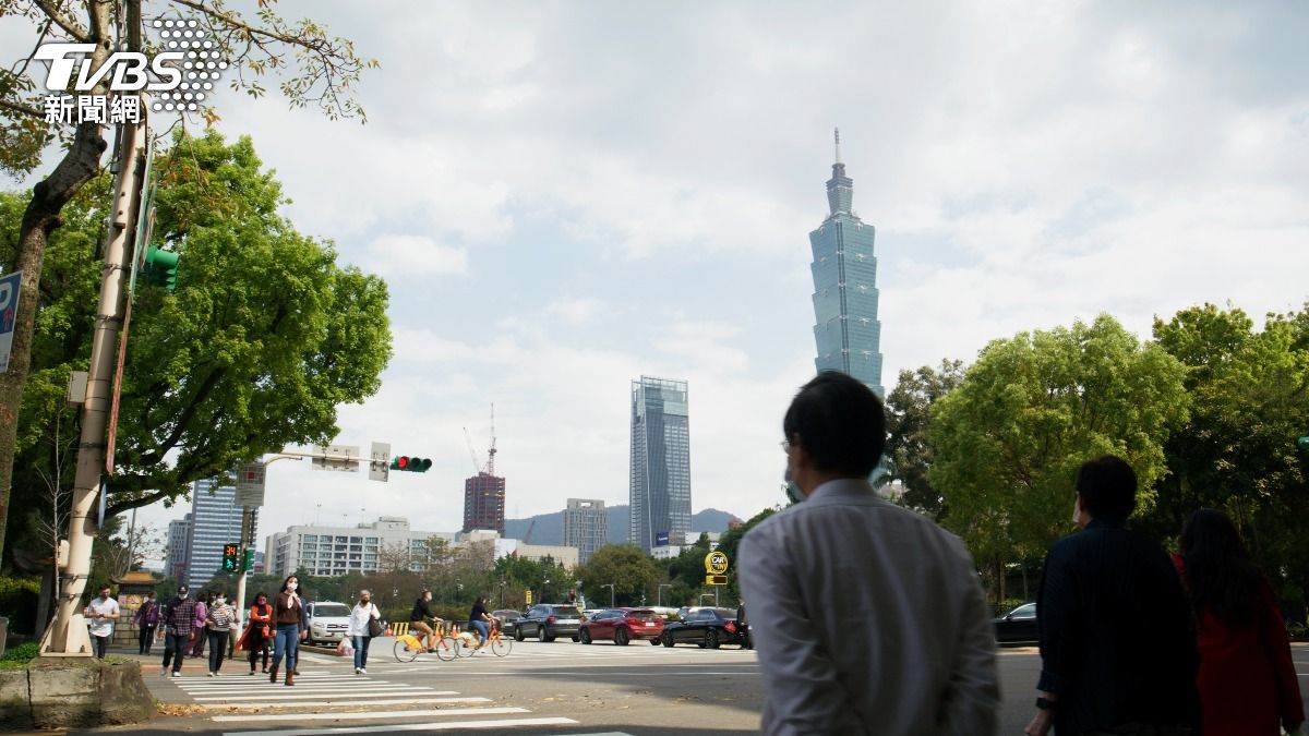 台灣人平均月薪4萬以上? 網點「1現實問題」:挺絕望的