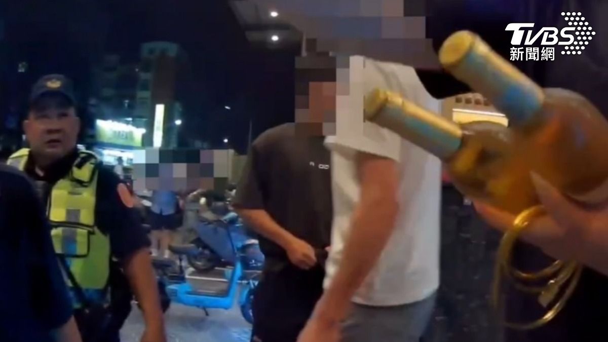 警方立即出動快打部隊警網前往。（圖／TVBS）