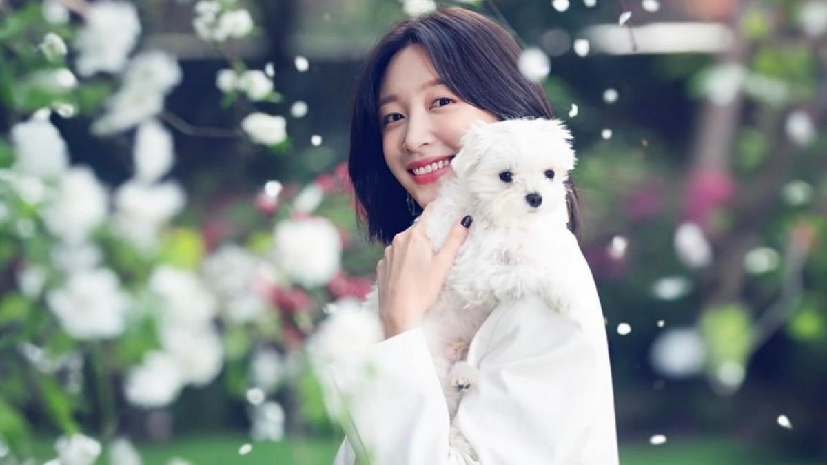 恭喜!女團「EXID」Hani情定醫師男友 親筆信認了結婚