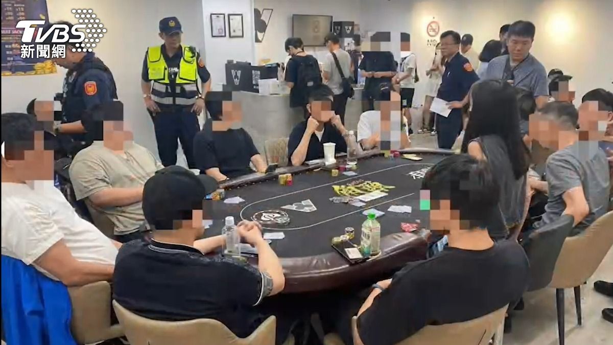 5美女荷官陪打「生意炸裂」 警搗地下賭場逮35年輕賭客