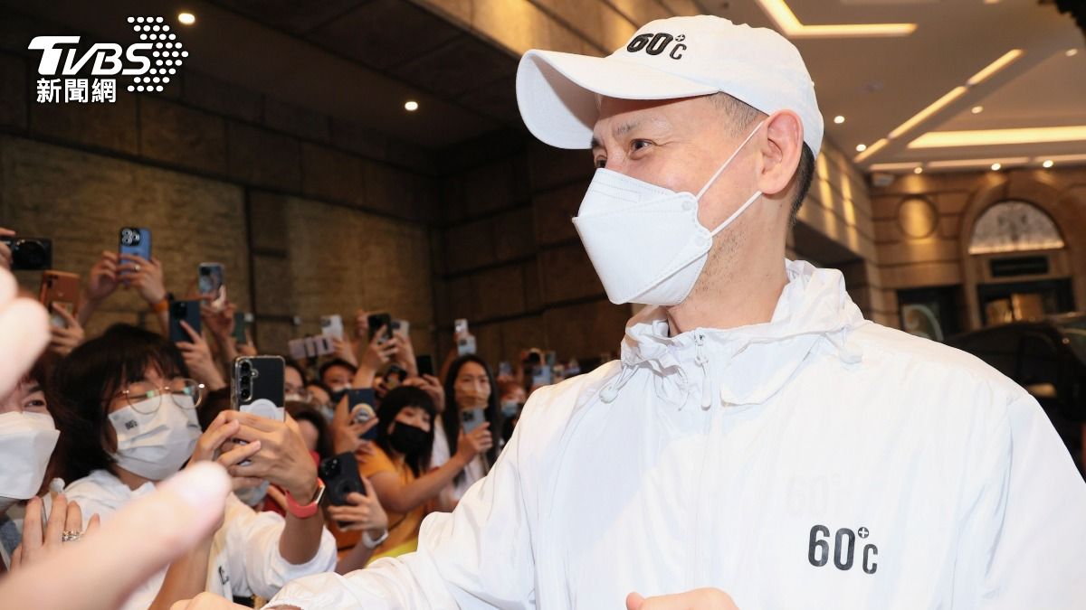 直擊/民眾暴動推擠「差點出意外」 張學友「超暖舉動」曝光