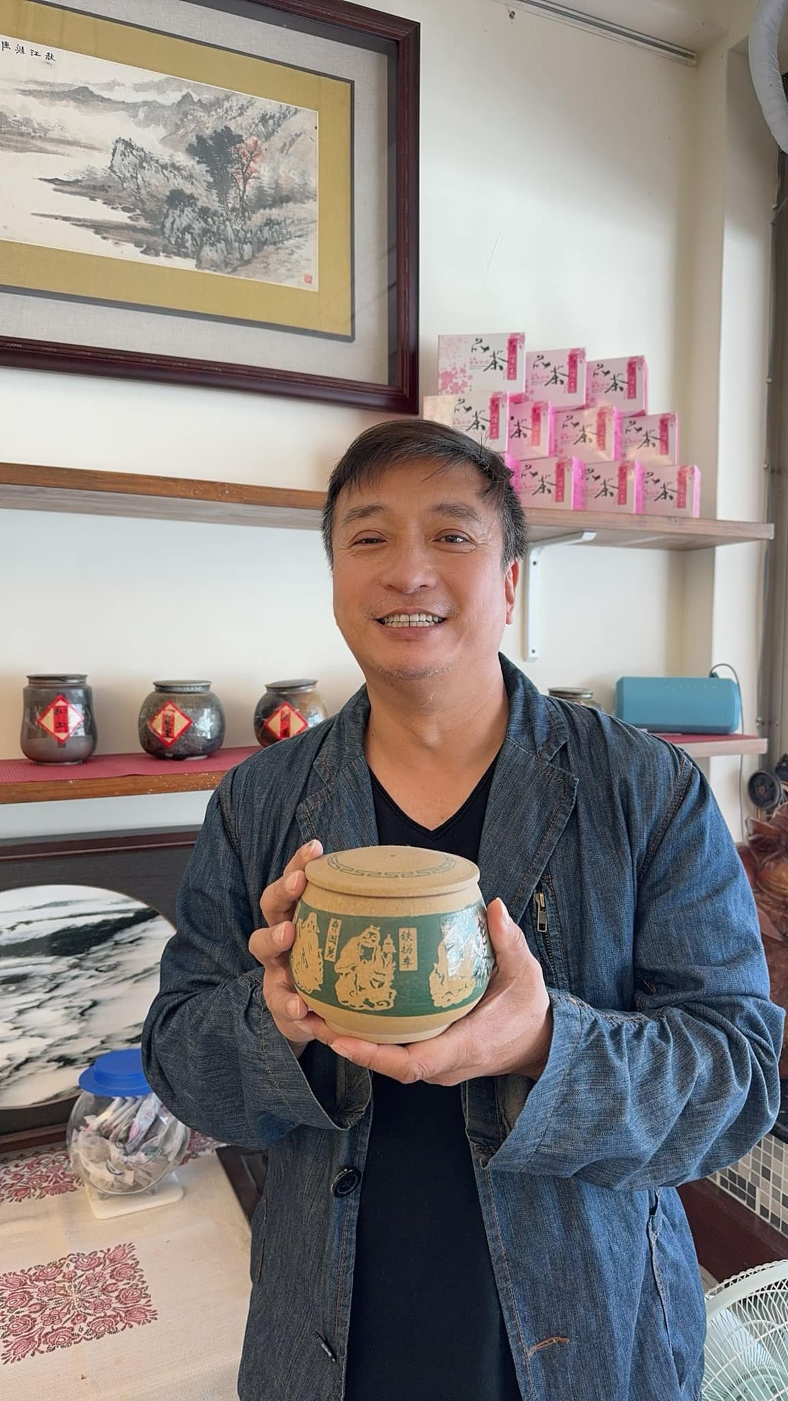 王中平近幾年不拍戲時都在新竹種樹。(圖/翻攝自王中平臉書)