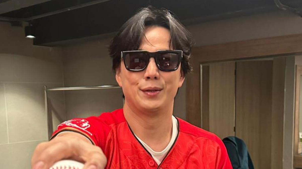 蕭煌奇吃飯配《慶餘年2》!1亮點網笑翻:小心近視
