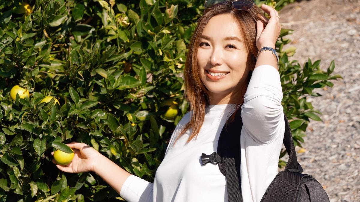 御姐愛過去曾被醫生告知不易懷孕,所以驗到當下忍不住感動哭了。(圖/翻攝自臉書)