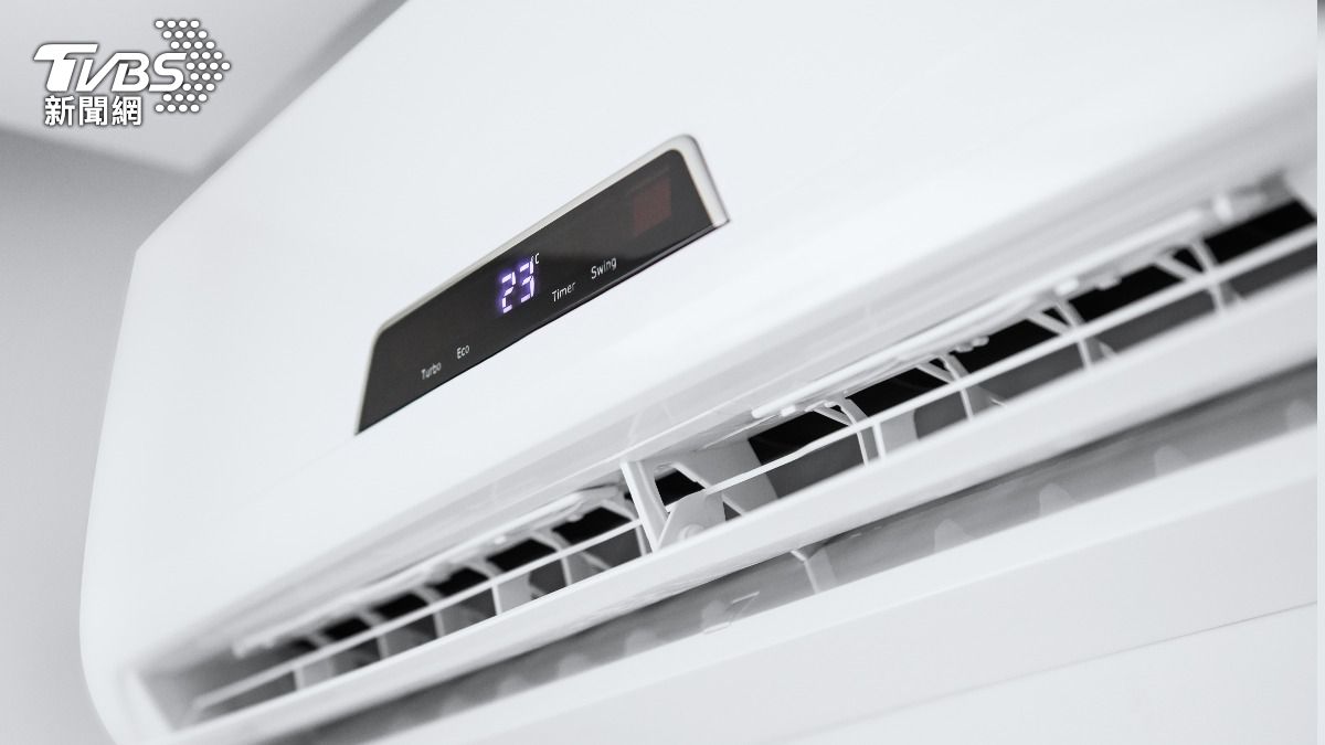 男友不在家「冷氣開整天」!她怨浪費電 網見1點反挺爆:應該的