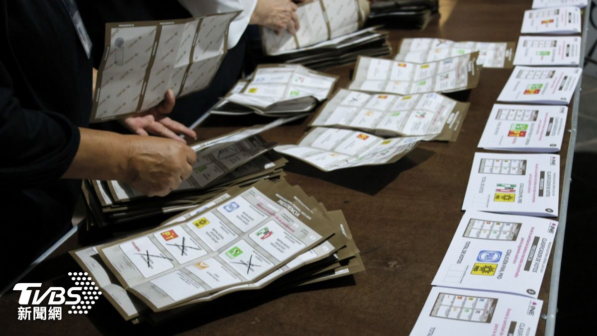 墨西哥除了選出新任總統,本次大選還同時改選參眾兩院、首都與8州首長等職務。(圖/達志影像美聯社)