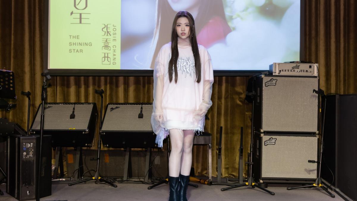 學霸女星簽給蕭敬騰!罕揭「私下真面目」 戀情受阻見光死