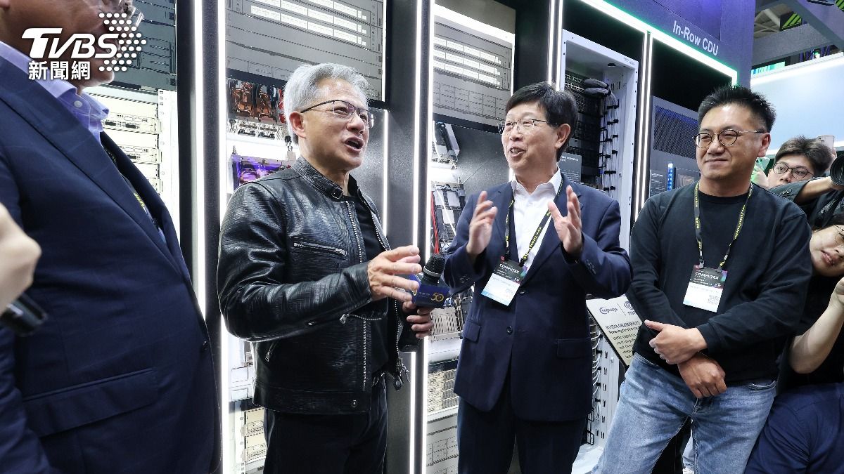 黃仁勳劉揚偉Computex合體 鴻海宣布攜手輝達高雄打造先進算力中心