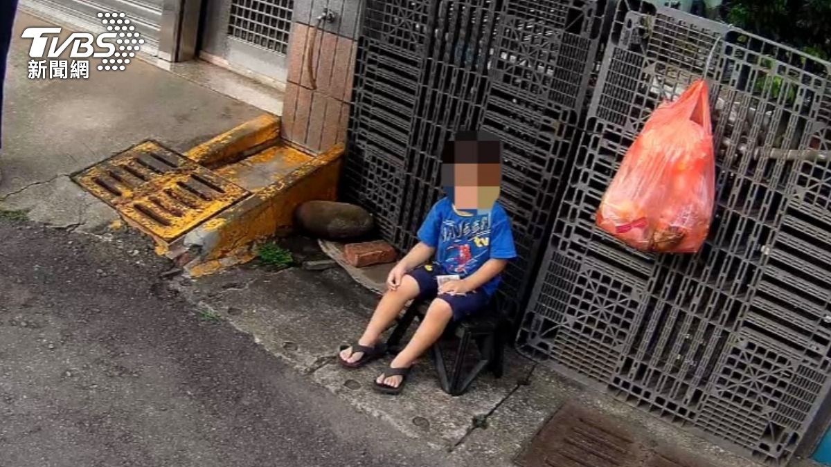 阿嬤說要買玩具!高雄4歲童「拿500元」馬路亂走嚇壞人