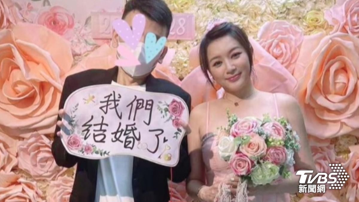 李妍瑾(右)和前夫小人物離婚仍是朋友。(圖/黃盈容攝)