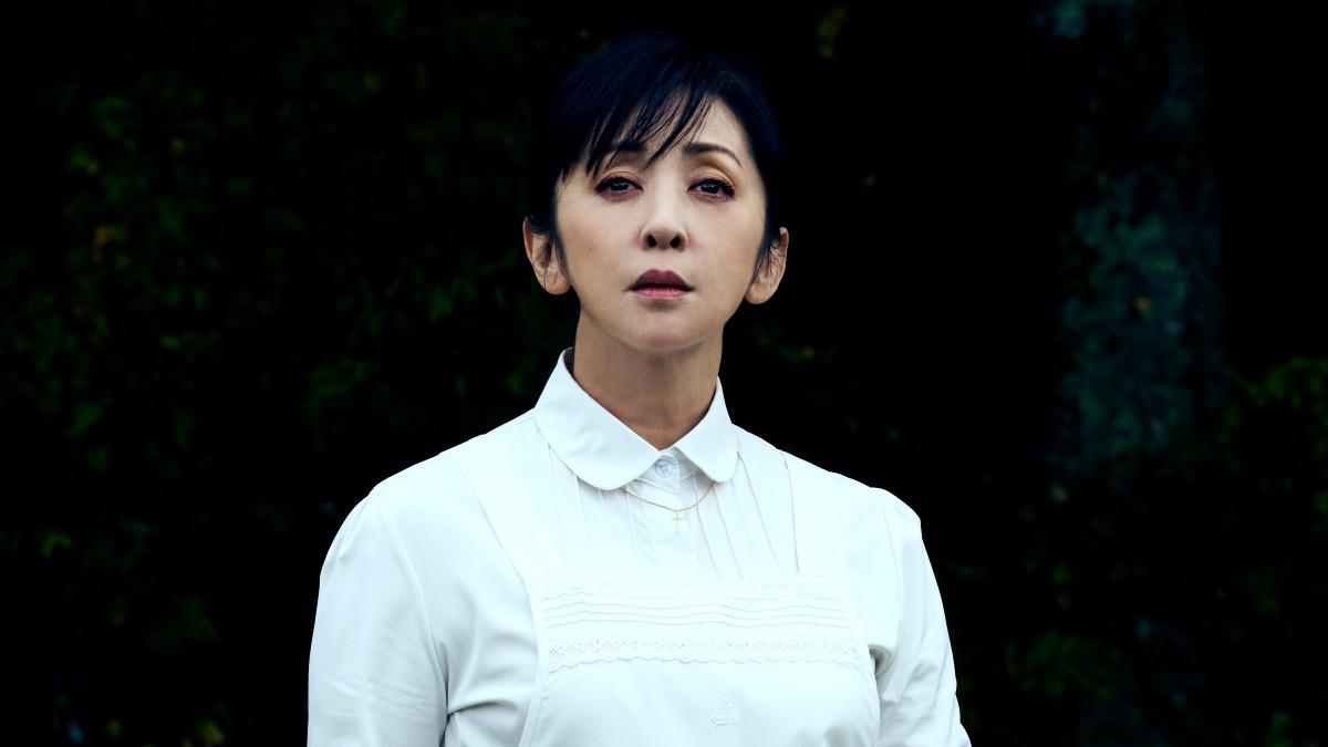 玉女偶像遭導演拿木棒打! 「被狂罵人渣」腦筋空白到NG了80次