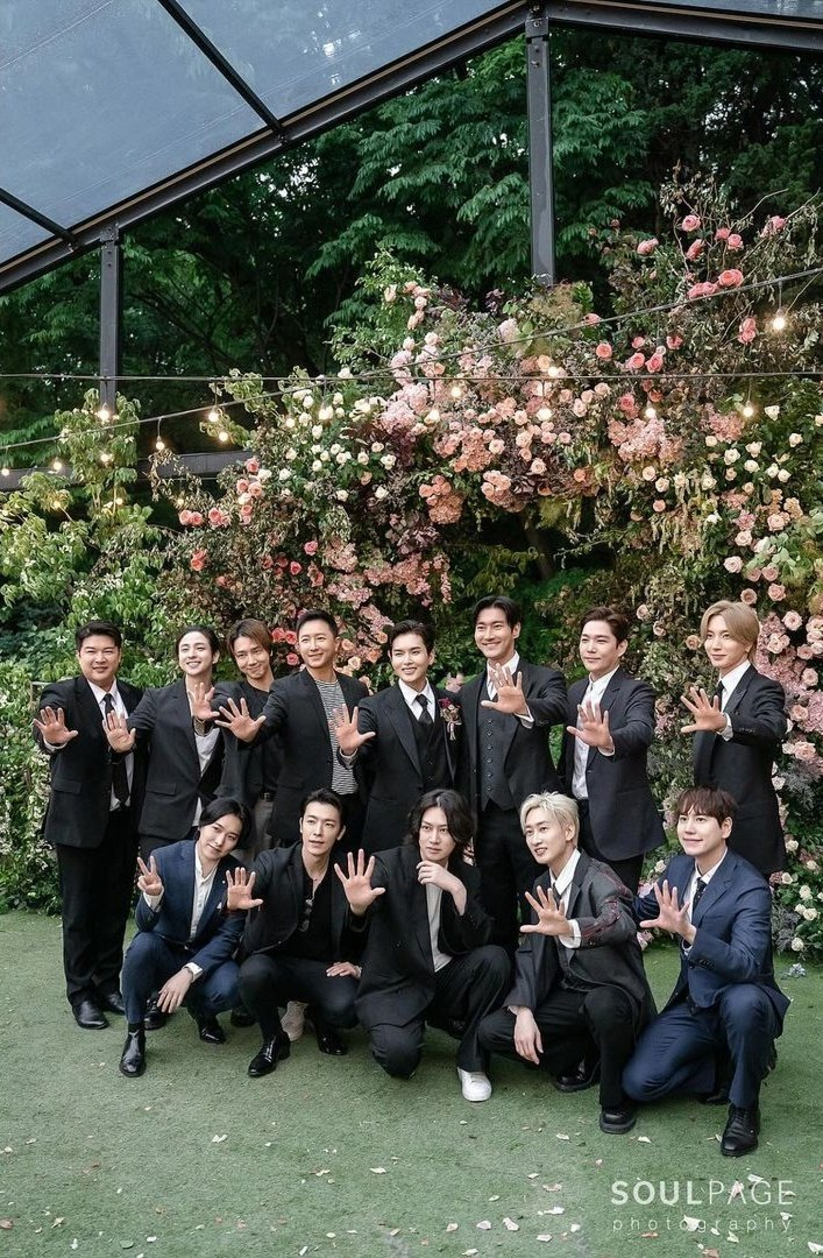 Super Junior成員厲旭本月新婚，成員們都到場恭喜。（圖／網路圖片）