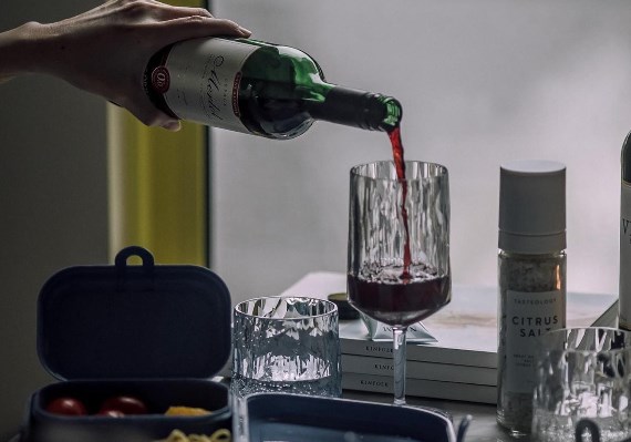 無酒精紅酒。（圖／翻攝自Univers Drink 不醉之選臉書）