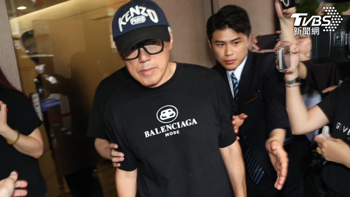 張宇現身靈堂!曝邱瓈寬替母親辦後事「心情還是有點低落」
