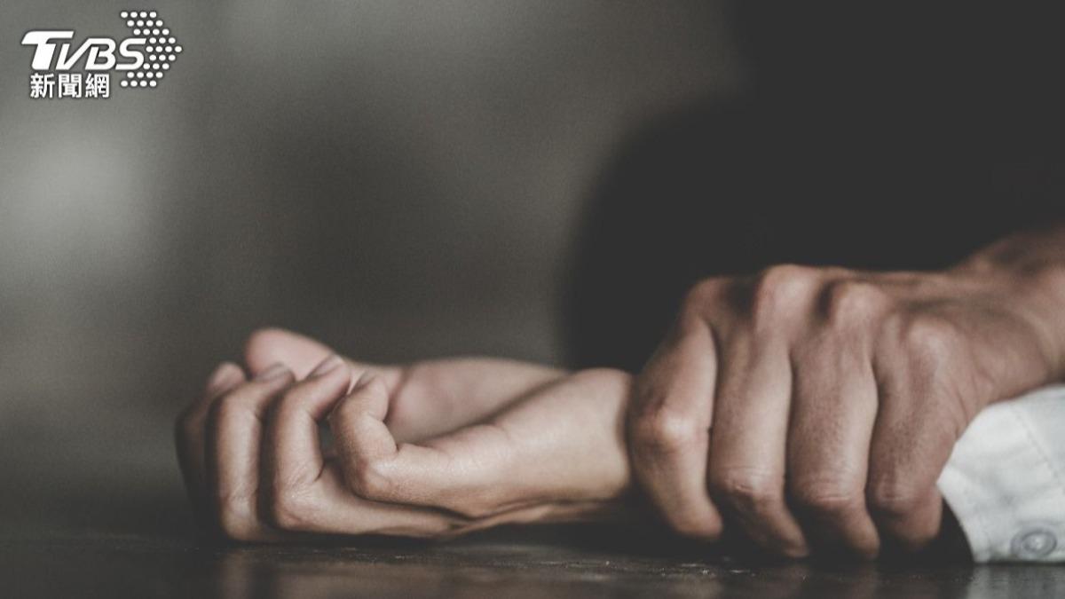 米甚拉事後威脅被害少女不准說出去。(示意圖/shutterstock 達志影像)