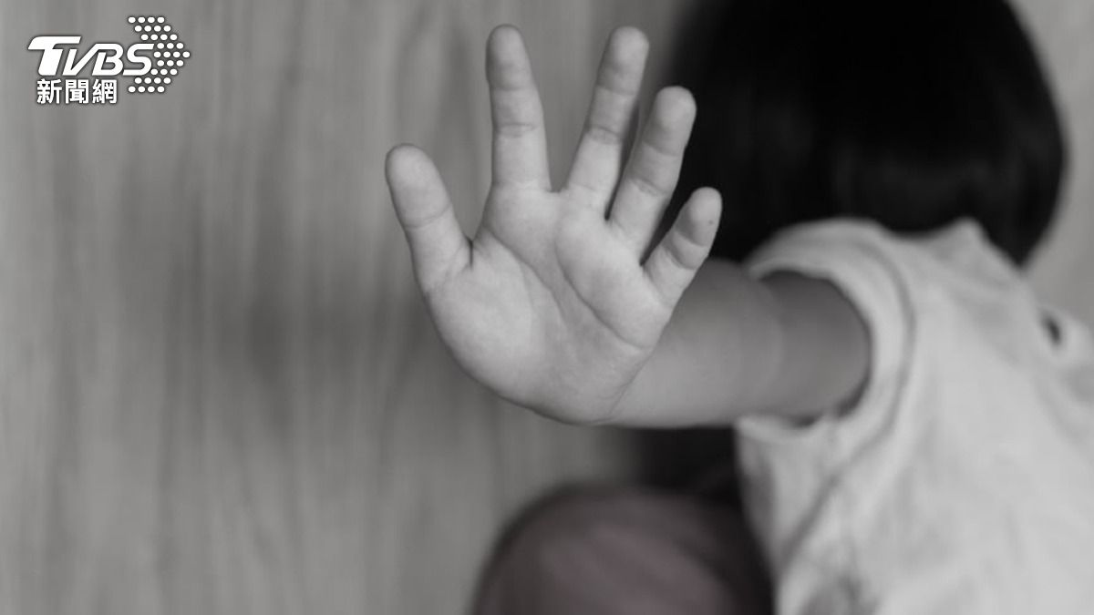1個月6次!5歲女兒淚吐「跟舅舅玩遊戲很痛」 媽揭真相崩潰