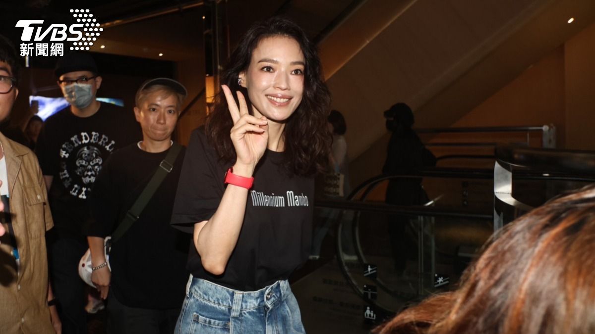 舒淇「年齡遭亂改」公司被罵爆　她親上火線回應：得幫他們澄清