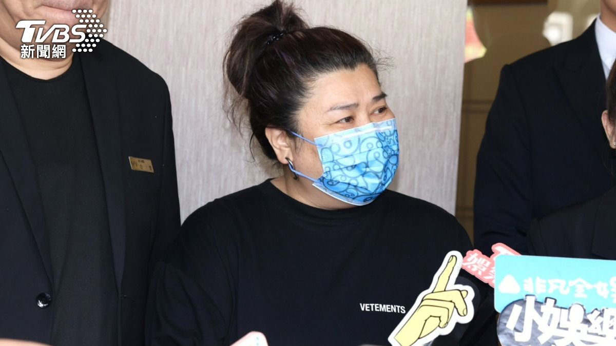 林美秀遭診斷「血友病」　拖病體赴靈堂悼念邱瓈寬母！身體狀況曝
