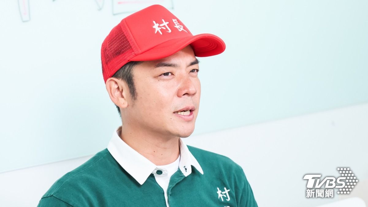 姚元浩揭露和卜學亮觀念不同的地方。(圖/趙世平攝)
