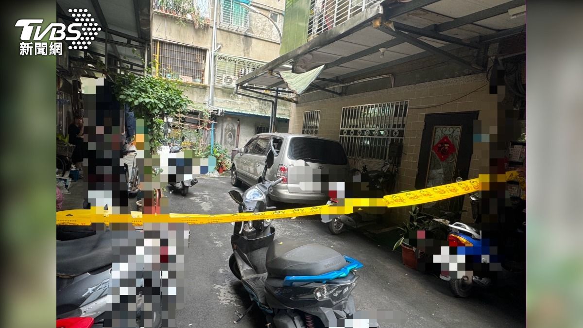 快訊/女大生從4樓墜落撞破遮雨棚、從車頂落地 撿回一命