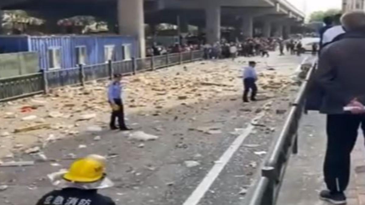 哈爾濱又氣爆!餐廳爆炸毀掉周邊店家車輛 事發4天傷亡仍不明