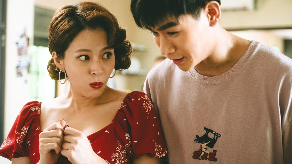《我的婆婆怎麼那麼可愛2》蘇晏霈解放火辣身材,與李齊共譜姐弟戀。(圖/公共電視提供)