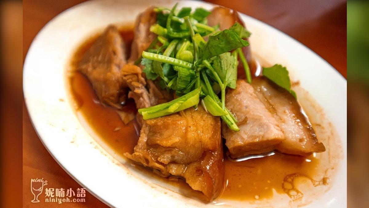 「蹄膀肉」(70元,小份、90元,1份)每塊都是帶皮油、帶筋肉很勻稱。(圖/NICO&妮喃小語提供)