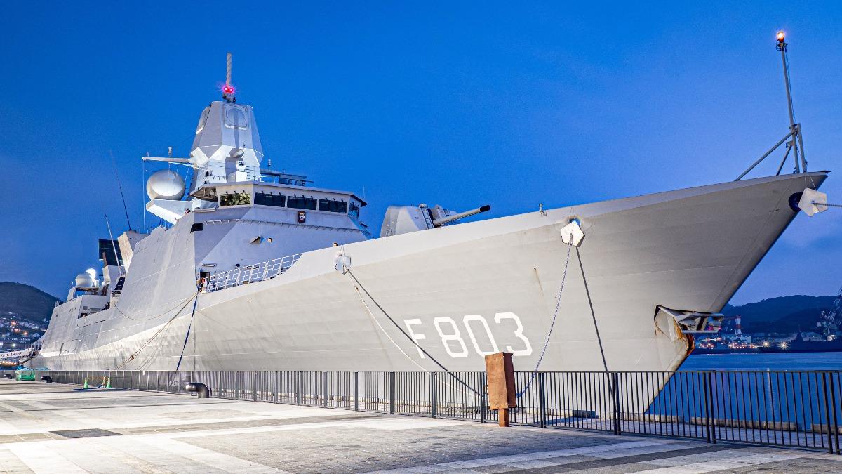 荷蘭皇家海軍七省級巡防艦「卓普號」。(圖/翻攝自X@Sorai_130)