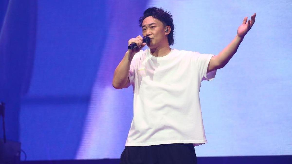 陳奕迅巡演期間歷經感冒、聲帶不適等狀況。(圖/ESL Limited提供)