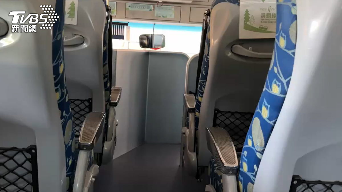 學生上公車「唸司機名字」遭拒載 駕駛嗆:沒事喊我幹嘛