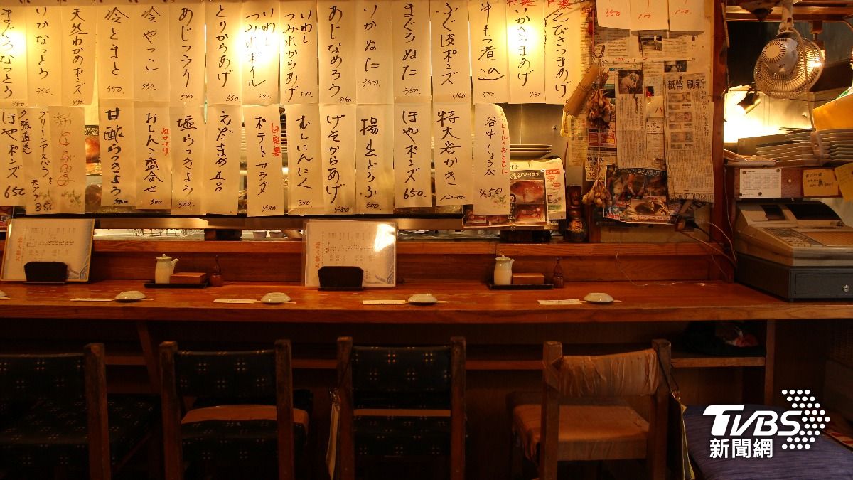 稱遭日本人歧視!陸客「想坐吧檯用餐」遭拒 專家揭關鍵原因