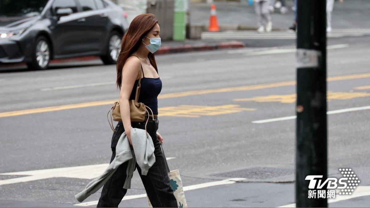 天氣/下週三高溫破30度 專家:週末起「強烈冷氣團」報到