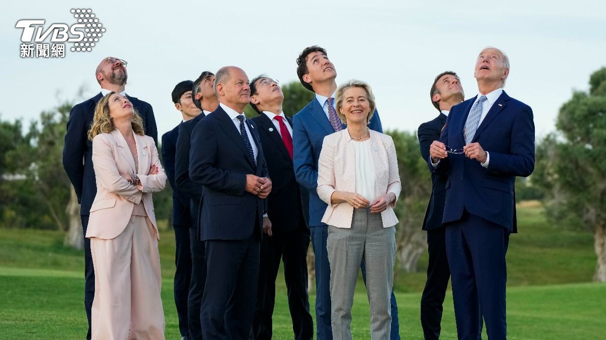 義國G7峰會全球聚焦 當地議員扭打登新聞版面