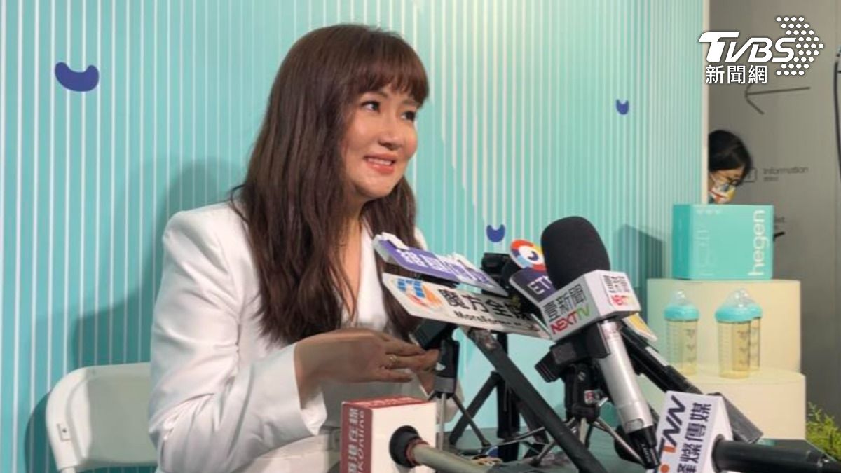 Selina認為不管多棒的演出,都無法撫平偶像離世的傷痛。(圖/陳薈涵攝)