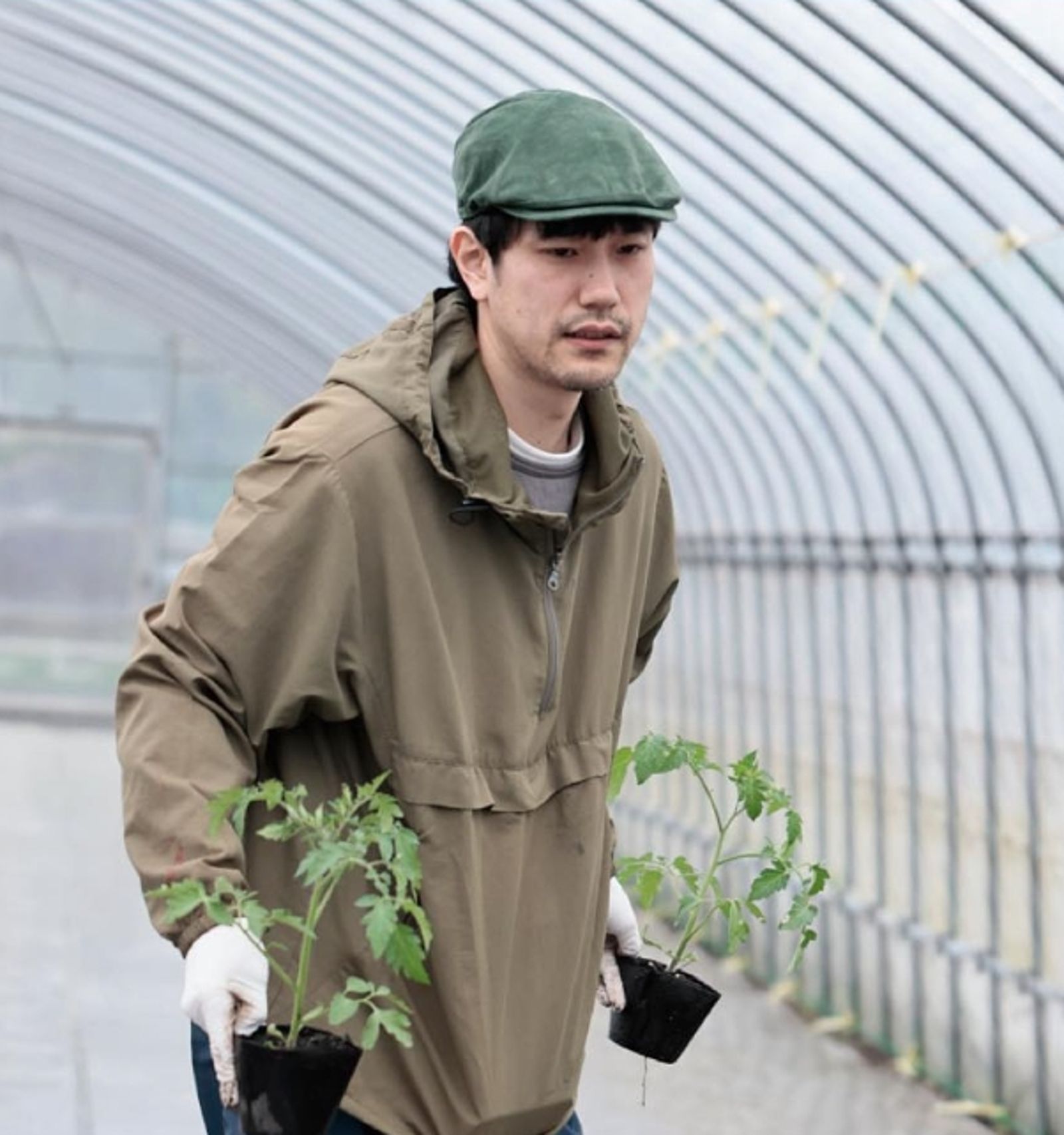 婚後帶著妻小定居北海道農村,過著自給自足的純樸生活。(圖/翻攝自IG@momiji2022_official)