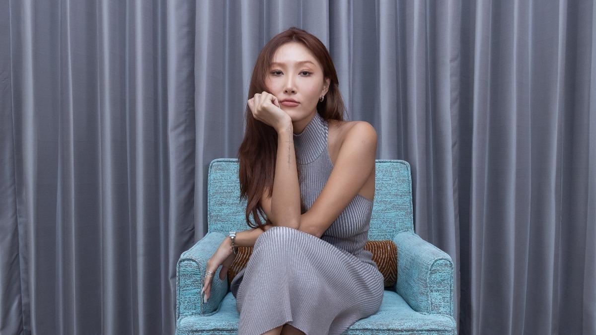 取代烤腸！華莎羞曝「新歡美食」　認了上台前變囂張：是重要儀式