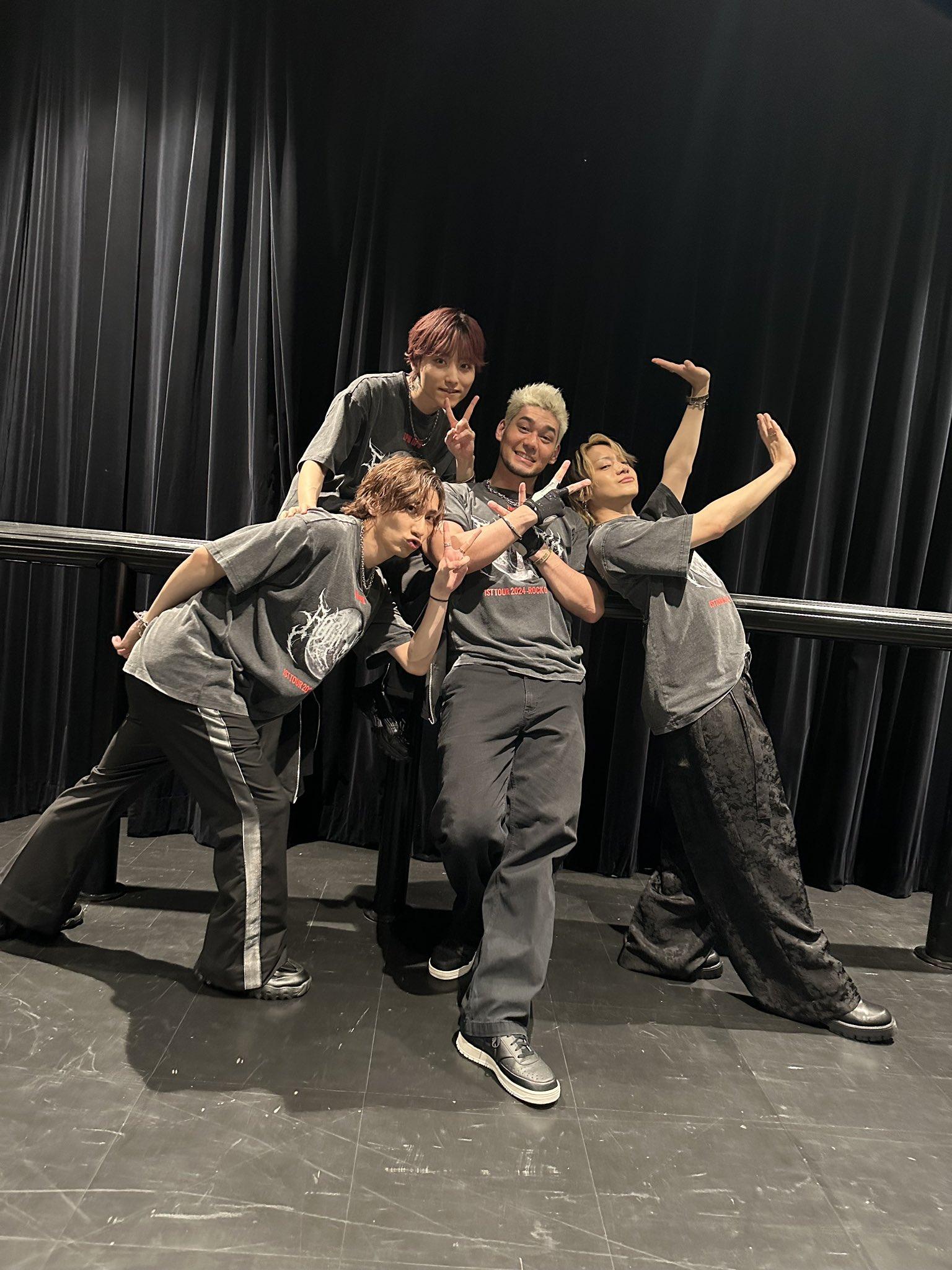 成員左起為福澤侑、心之介、spi與佐藤流司。(圖/翻攝自zipang_opera推特)